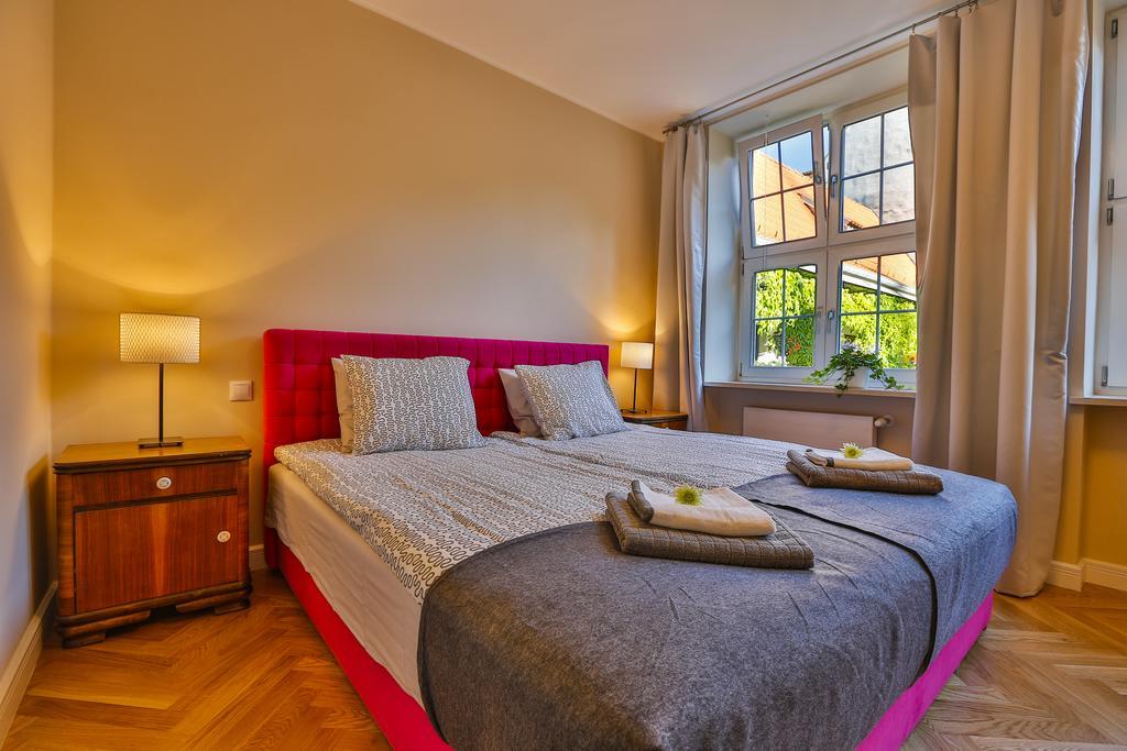 Apartament Bursztynowy Mariacka Old Town Gdansk Ruang foto